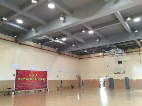 索樂圖光導(dǎo)照明體育場安裝案例